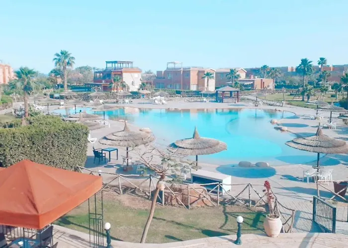 Marina Wadi Degla 3*