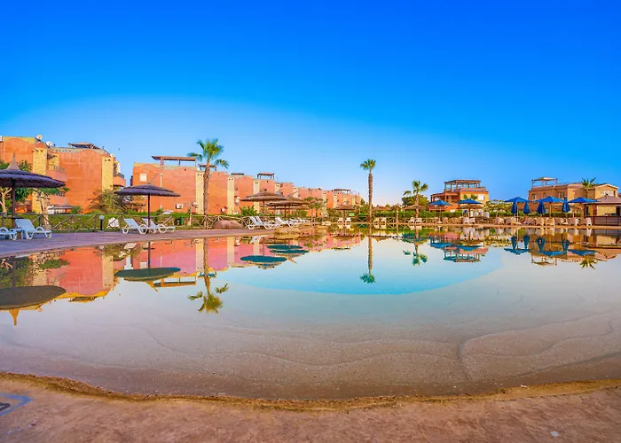 Hotel Marina Wadi Degla 3*